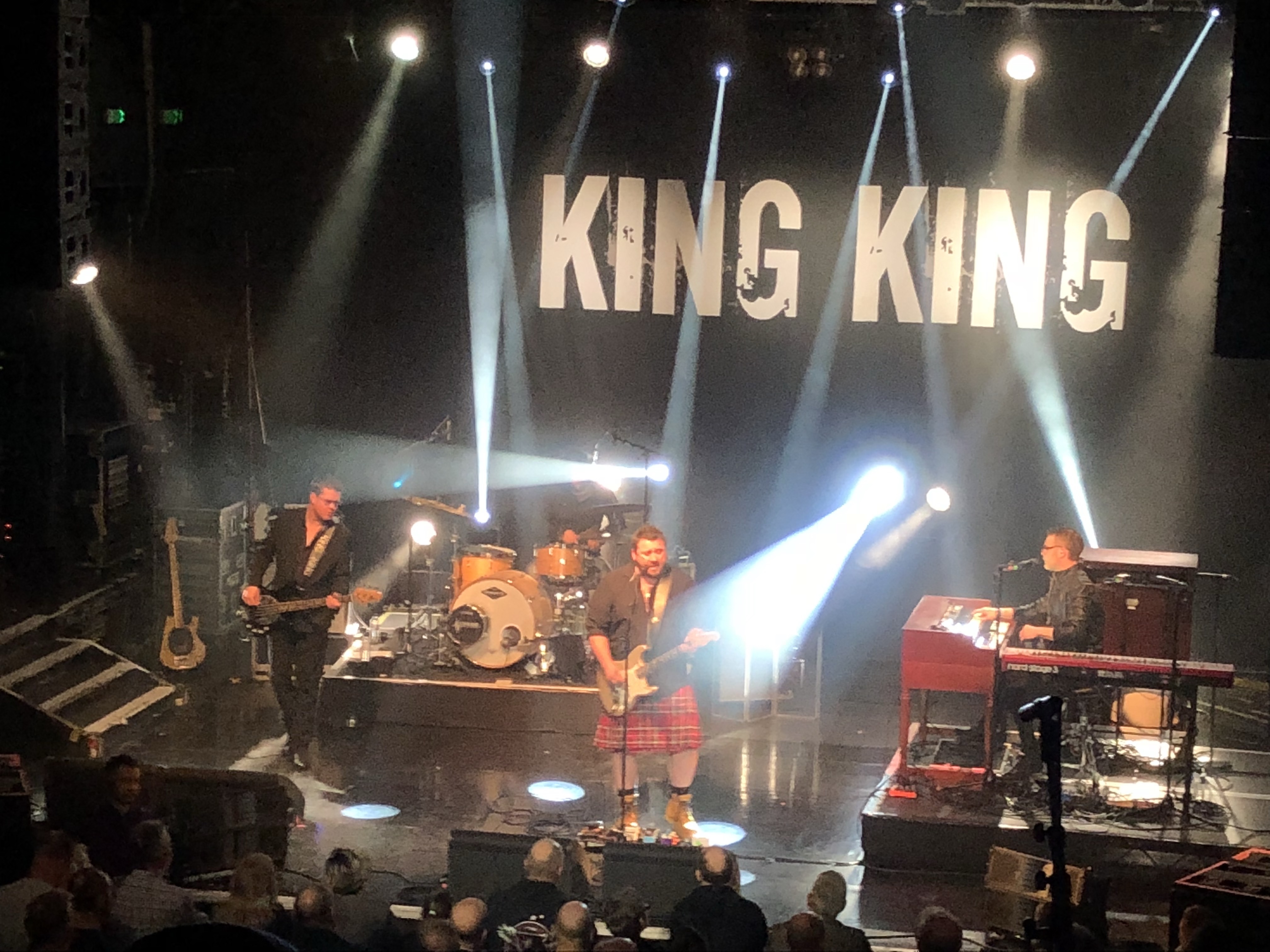 KING KING Flying Vs Blog